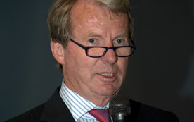 Carl Hennrich stand 30 Jahre lang an der Spitze des Fachverbandes Steine-Keramik.